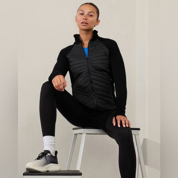 Athleta Flurry Force Insulated Primaloft Jacket 2.0 in Black Size XS - Picture 1 of 8